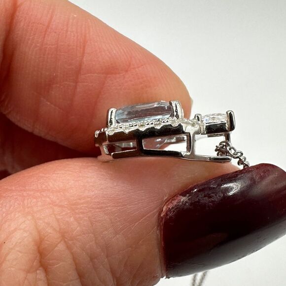 Marked DHJ 925, blue topaz, and CZ accented sterling silver necklace! - Picture 2 of 10